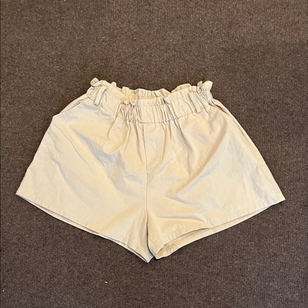 High-Waist Cream Paperbag Women’s Shorts